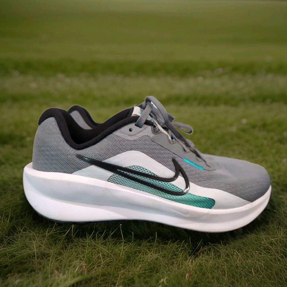 Nike Downshifter 13 Shoes Mens Size 7 W Gray Road Running Sneakers FJ1284005 EUC